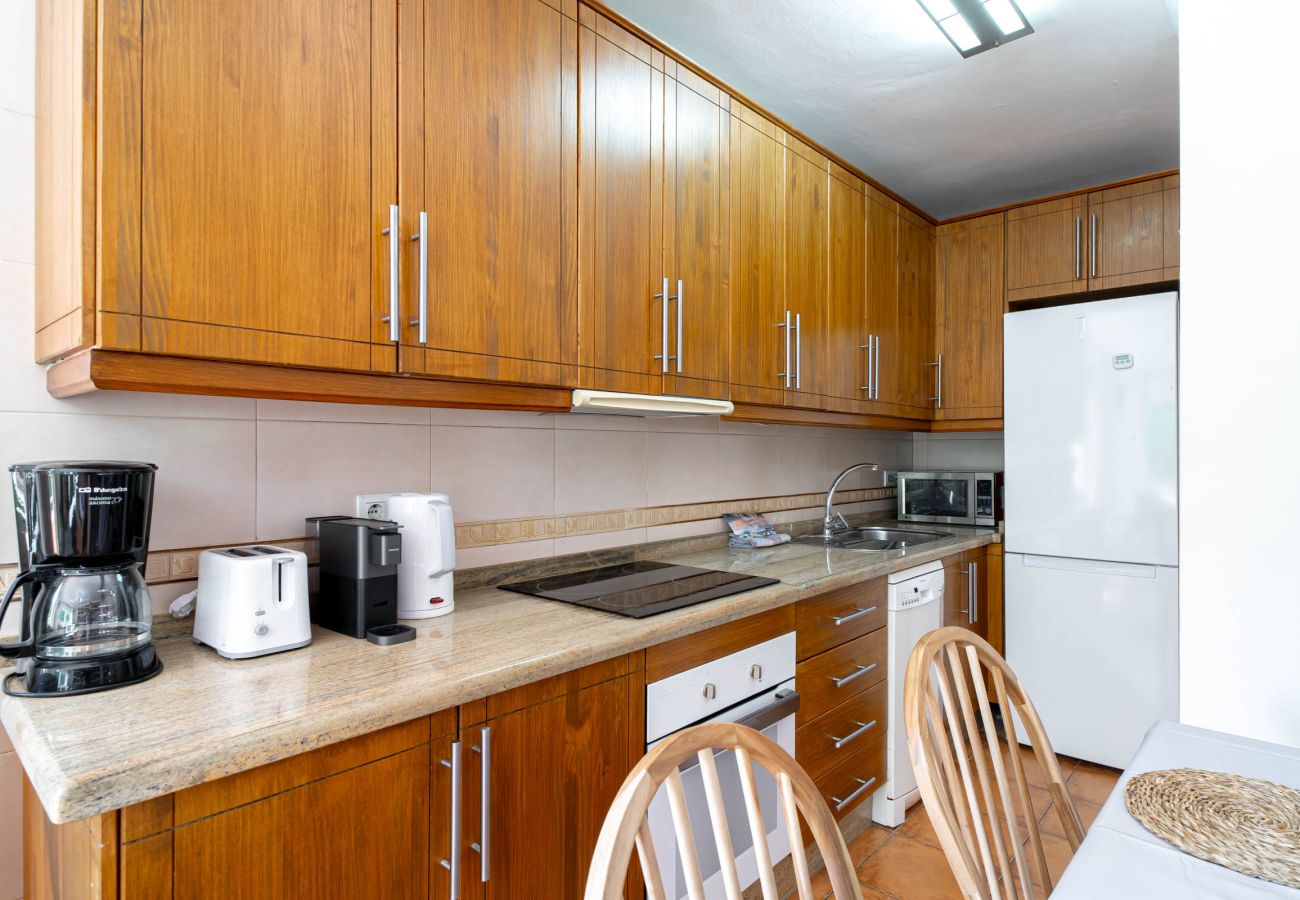 Ferienwohnung in Nerja - Tahiti 2 7: Familienwohnung für 4 Personen am Strand von Burriana in Nerja