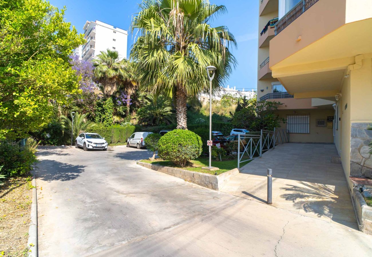 Ferienwohnung in Nerja - Tahiti 2 7: Familienwohnung für 4 Personen am Strand von Burriana in Nerja