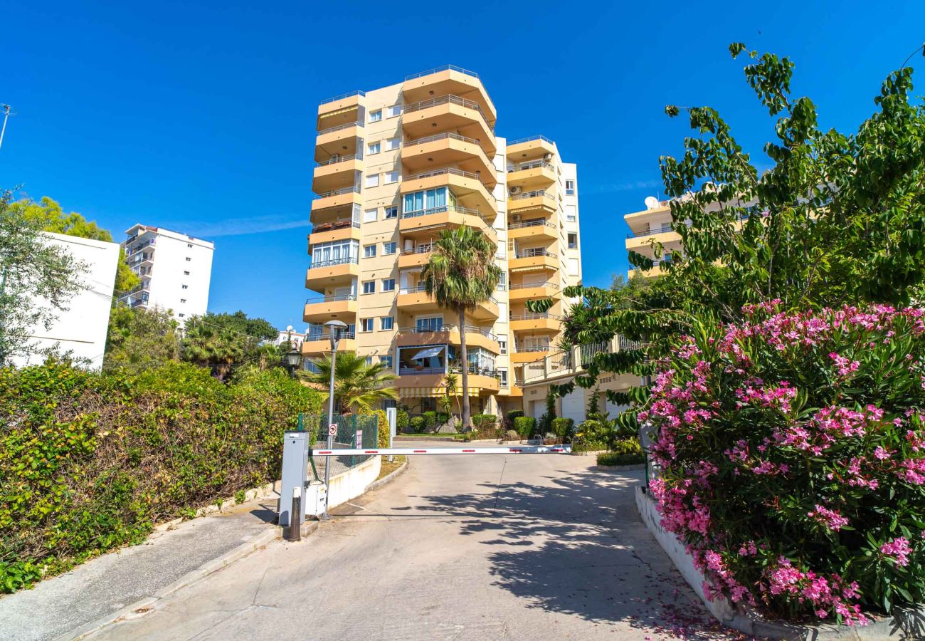 Ferienwohnung in Nerja - Tahiti 2 7: Familienwohnung für 4 Personen am Strand von Burriana in Nerja