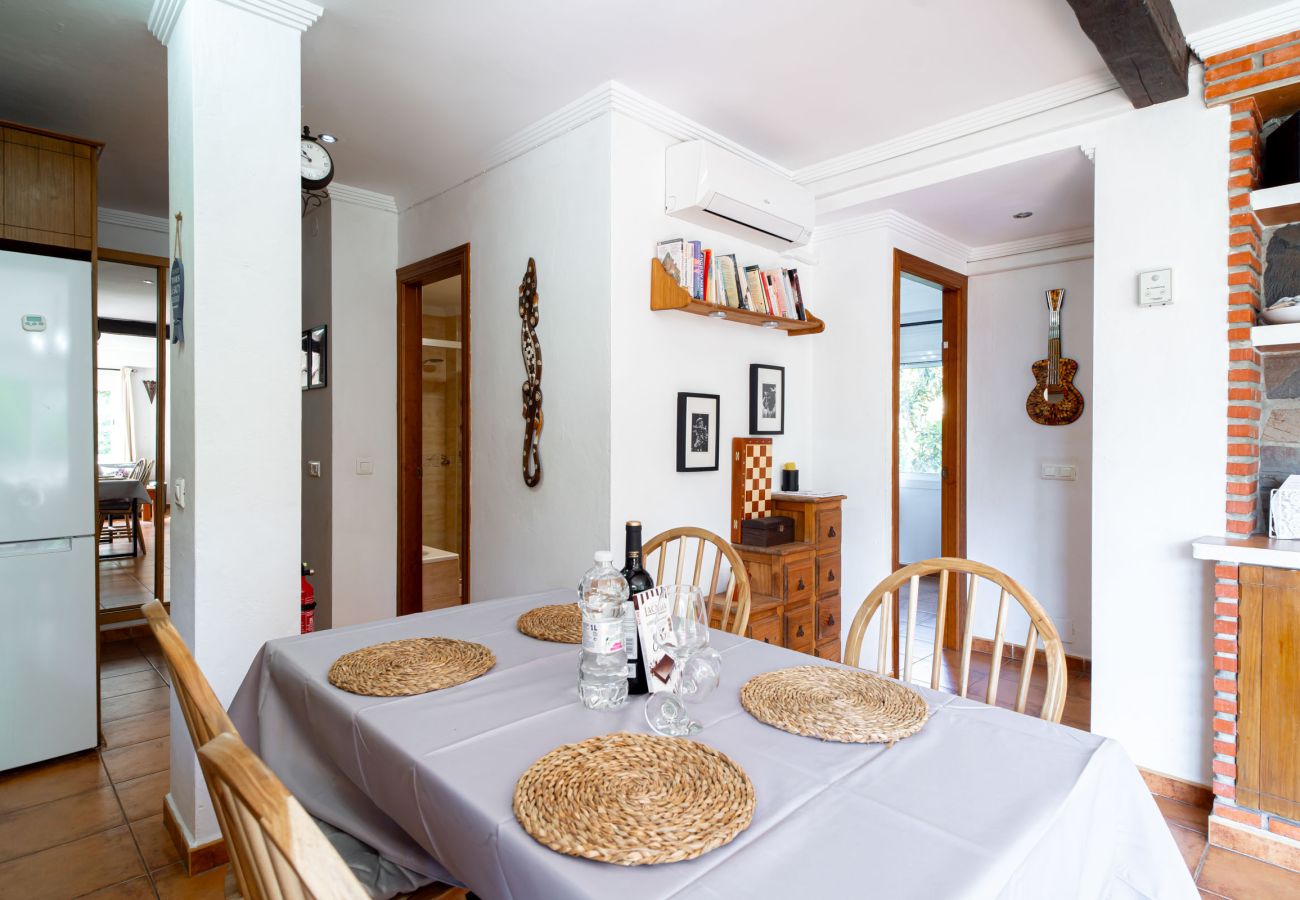 Ferienwohnung in Nerja - Tahiti 2 7: Familienwohnung für 4 Personen am Strand von Burriana in Nerja