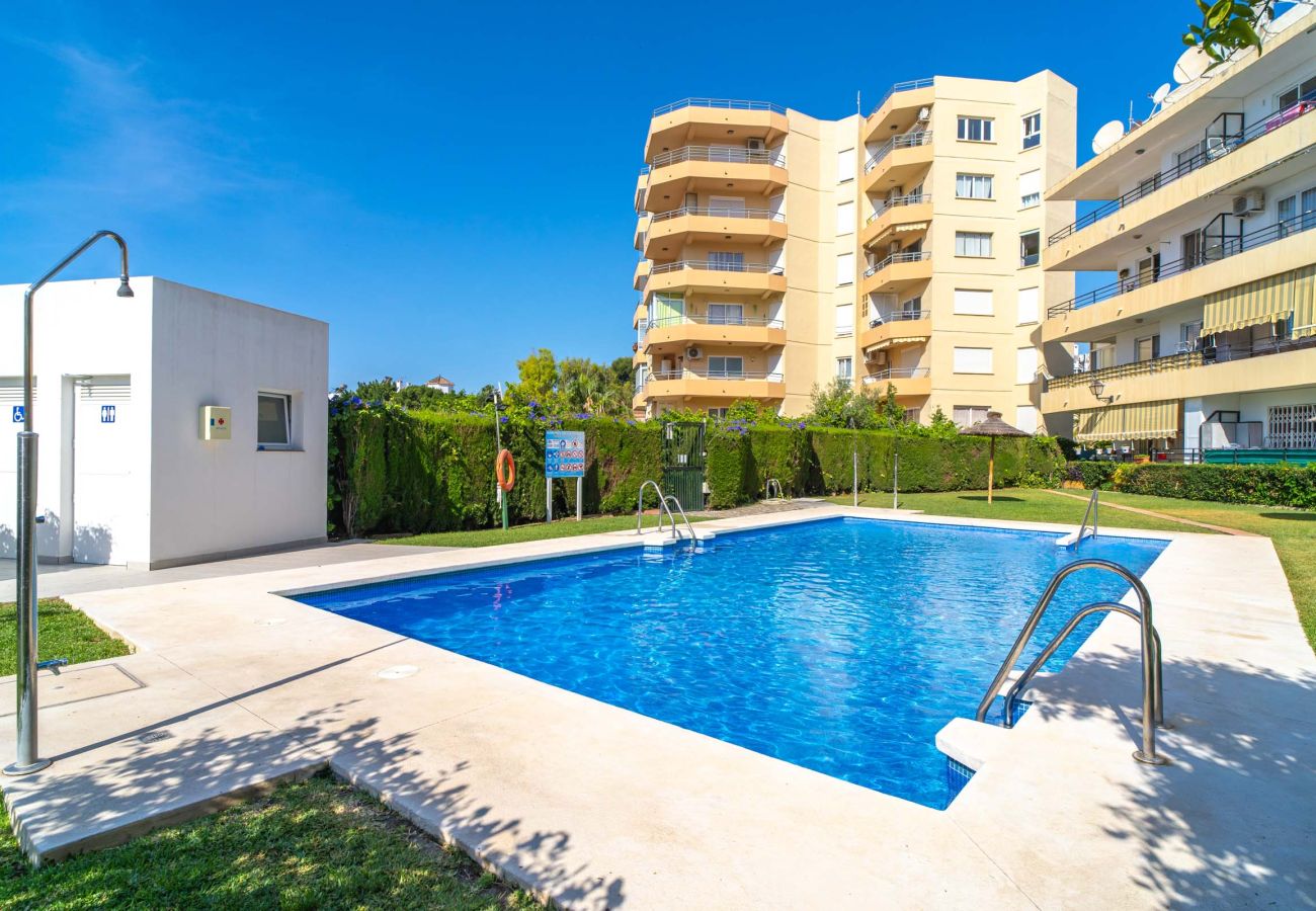 Ferienwohnung in Nerja - Tahiti 2 7: Familienwohnung für 4 Personen am Strand von Burriana in Nerja
