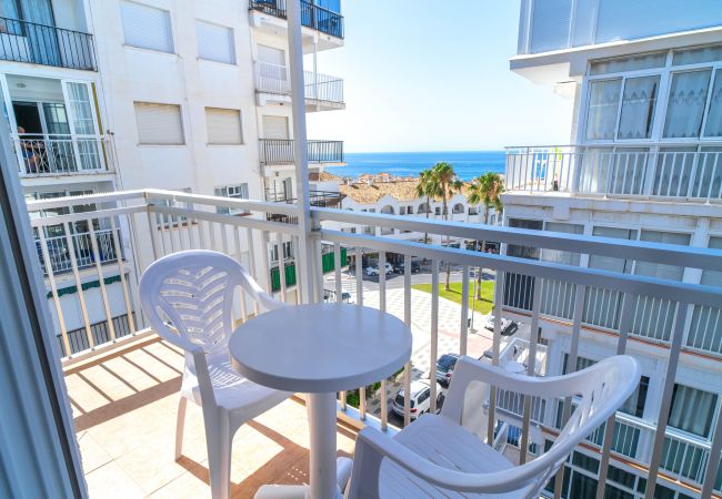 Ferienwohnung in Nerja - Chaparil Seaview - Apartment für Paare nahe Strand Torrecilla