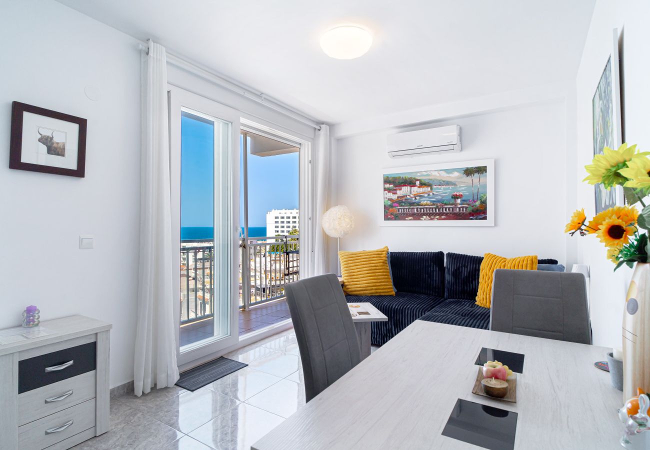 Ferienwohnung in Nerja - Chaparil Seaview - Apartment für Paare nahe Strand Torrecilla