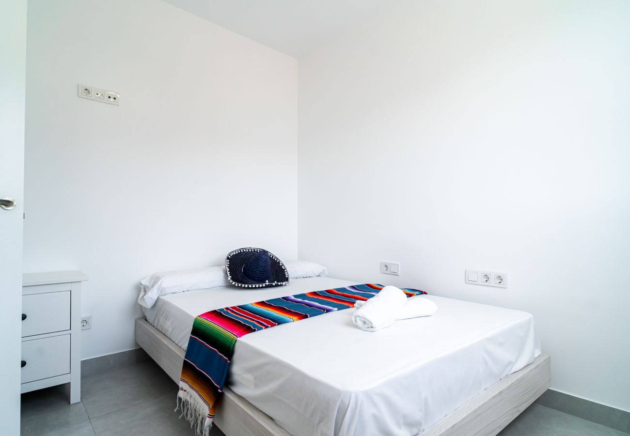 Villa in Nerja - Casa Mezcal – Villa für 4 Personen mit privatem Pool und Whirlpool in Nerja