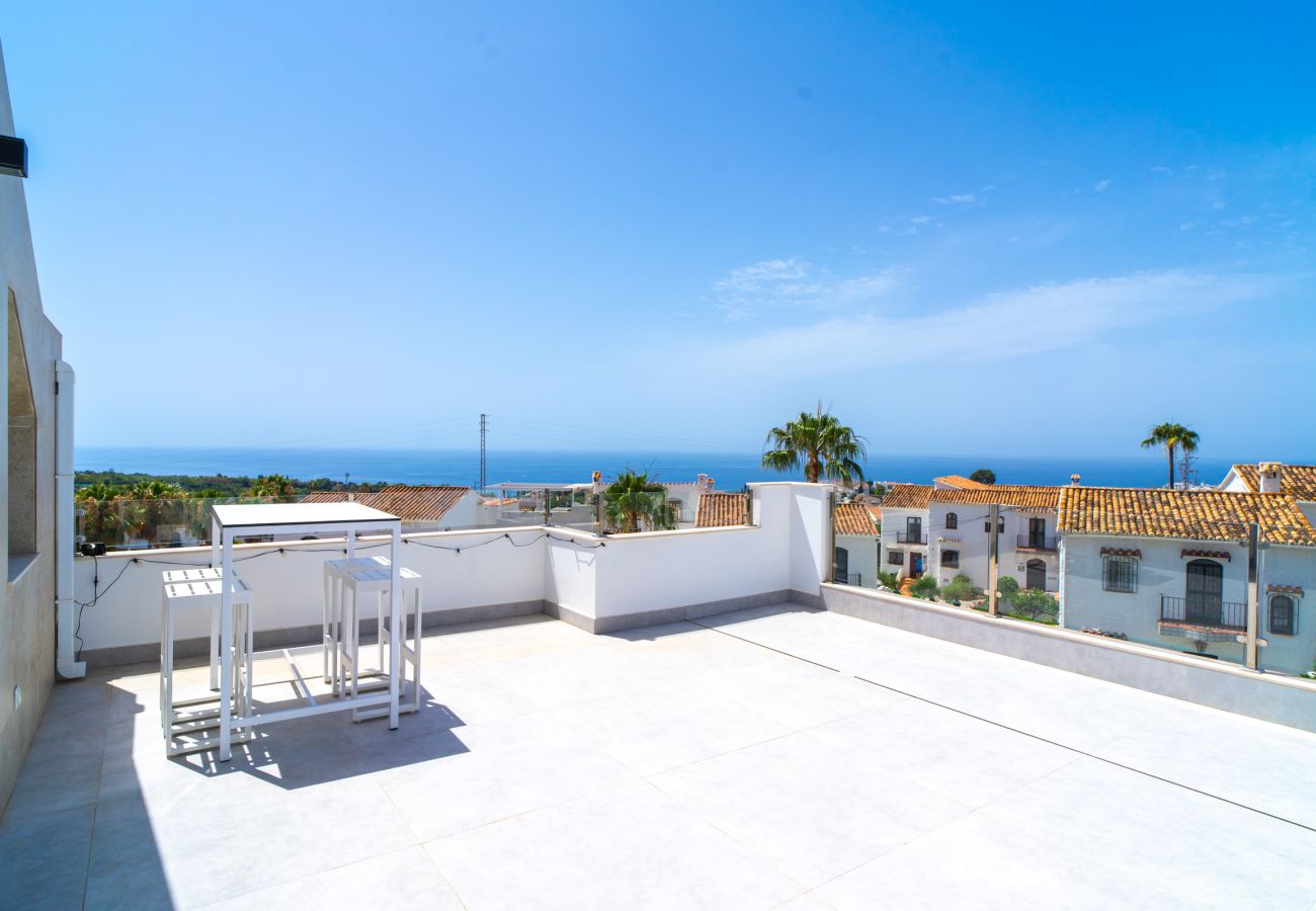 Villa in Nerja - Casa Mezcal – Villa für 4 Personen mit privatem Pool und Whirlpool in Nerja