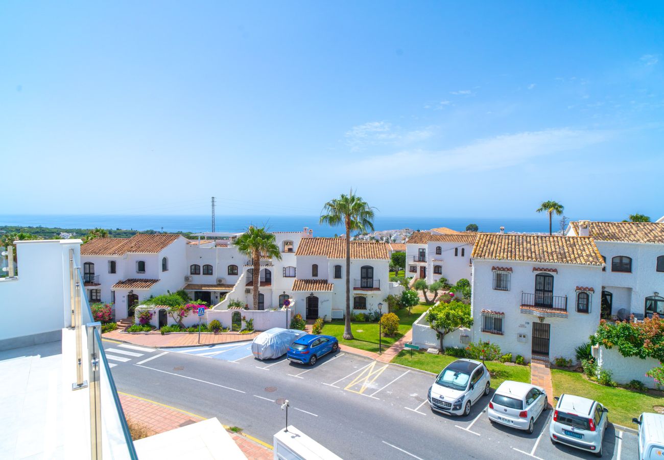 Villa in Nerja - Casa Mezcal – Villa für 4 Personen mit privatem Pool und Whirlpool in Nerja