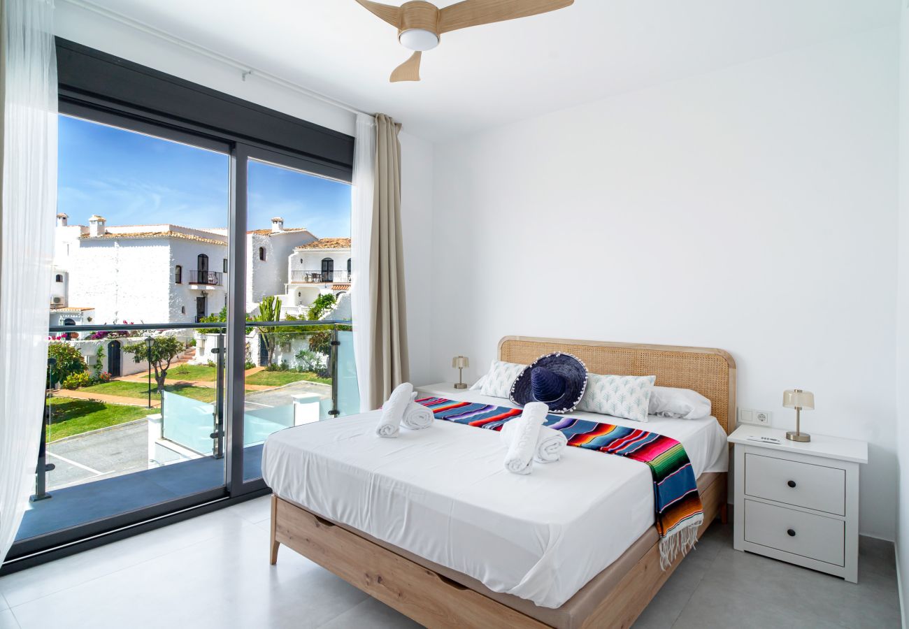 Villa in Nerja - Casa Mezcal – Villa für 4 Personen mit privatem Pool und Whirlpool in Nerja