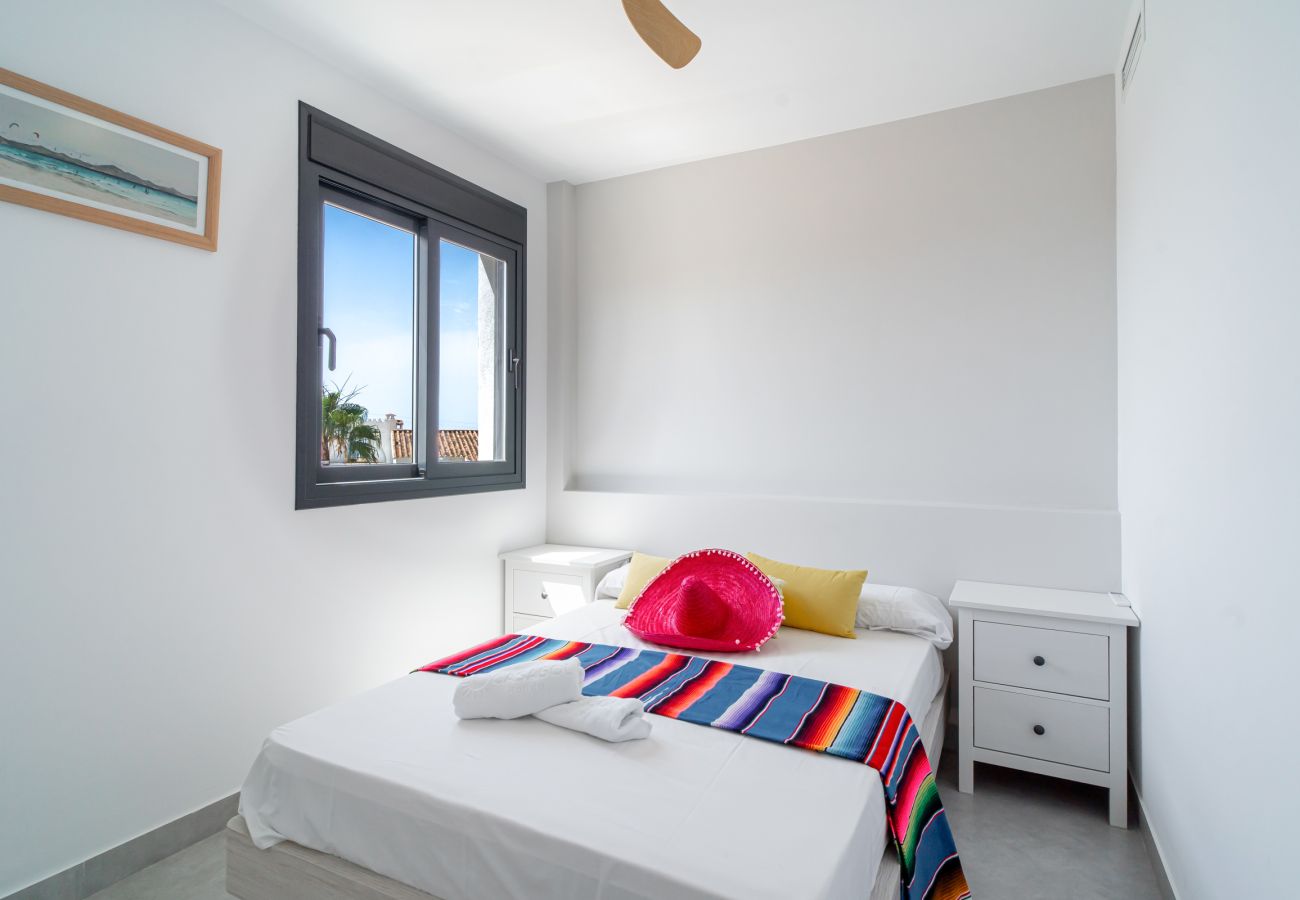 Villa in Nerja - Casa Mezcal – Villa für 4 Personen mit privatem Pool und Whirlpool in Nerja