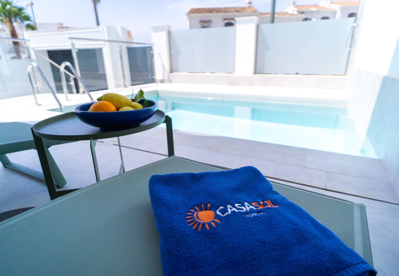 Villa in Nerja - Casa Mezcal – Villa für 4 Personen mit privatem Pool und Whirlpool in Nerja