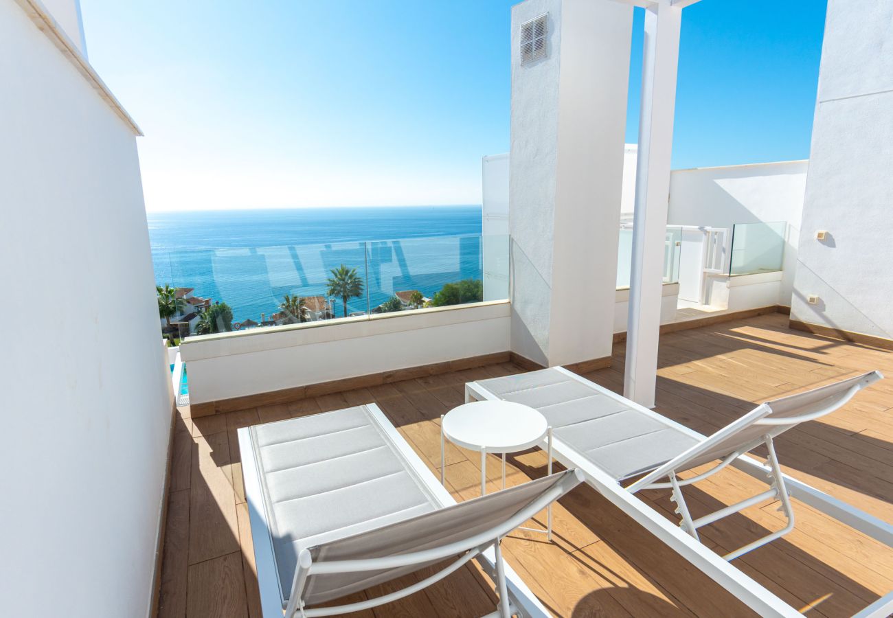 Ferienwohnung in Torrox - Luxury Seaview Isea 2231 by Casasol